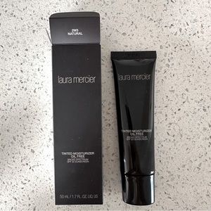 Laura Mercier Tinted Oil Free Moisturizer